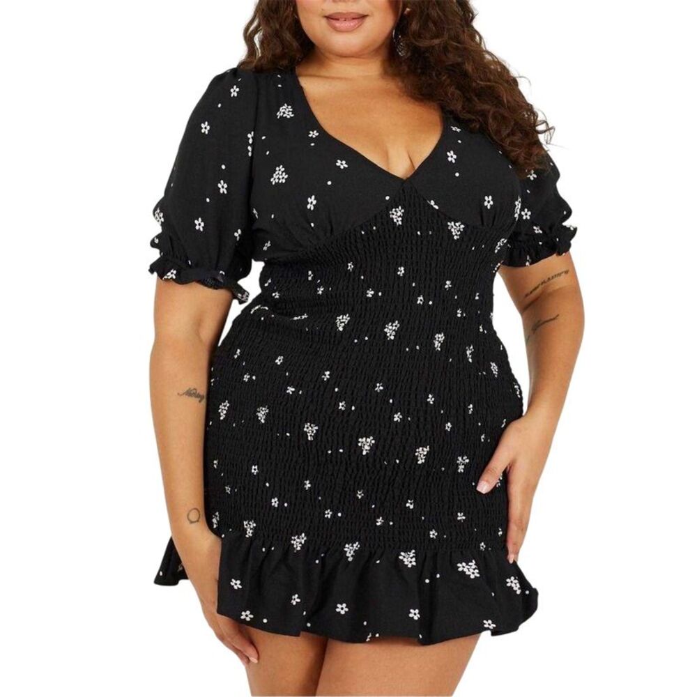 Brave Soul Womens/Ladies V Neck Plus Puff Sleeve Mini Dress / Black/White